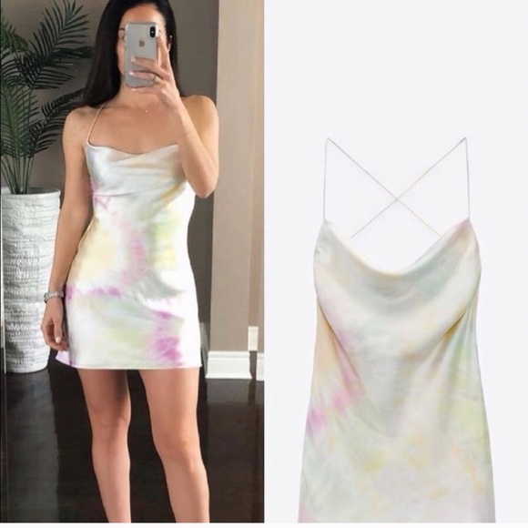 ZARA SATIN MINI DRESS DIE TYE BLOGGER’S FAVORITE - Picture 9 of 10